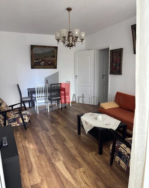 1 Mai, 0% comision, apartament 2 camere, et. 1/7.