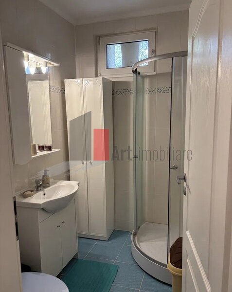 1 Mai, 0% comision, apartament 2 camere, et. 1/7.