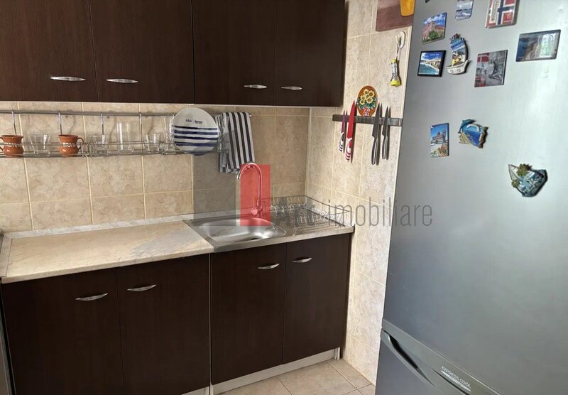 1 Mai, 0% comision, apartament 2 camere, et. 1/7.