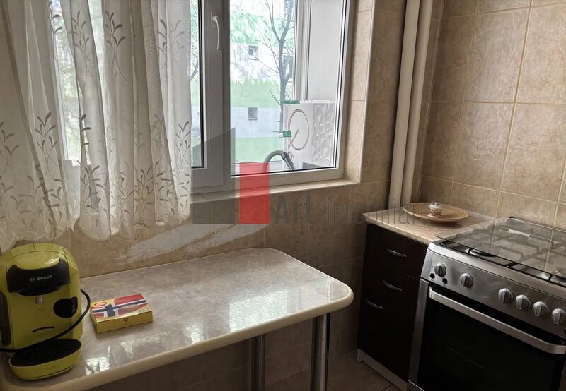 1 Mai, 0% comision, apartament 2 camere, et. 1/7.